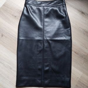 Aritzia Babaton Midi Vegan Leather Skirt